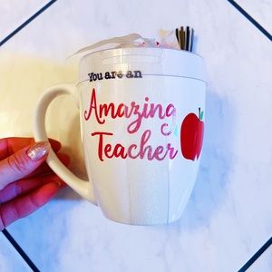 BRAND NEW Amazing Teacher Mug